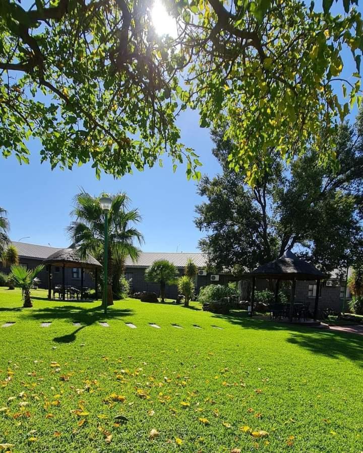 Kalahari Lodge Kimberley Exterior photo